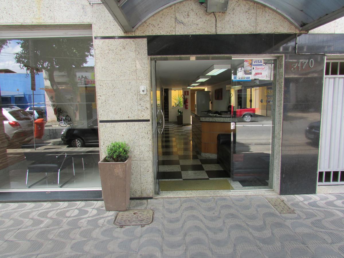 奥缇斯酒店 瓦拉达里斯州长市 外观 照片